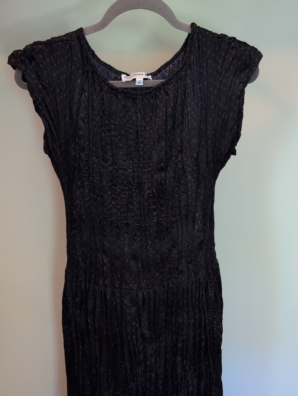 Dark Navy Cap-Sleeve Pleated Dress With Pockets